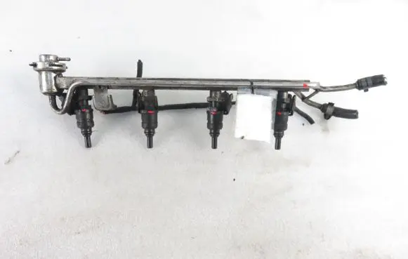 Audi A3 S3 8L Fuel main line pipe 06A906031D