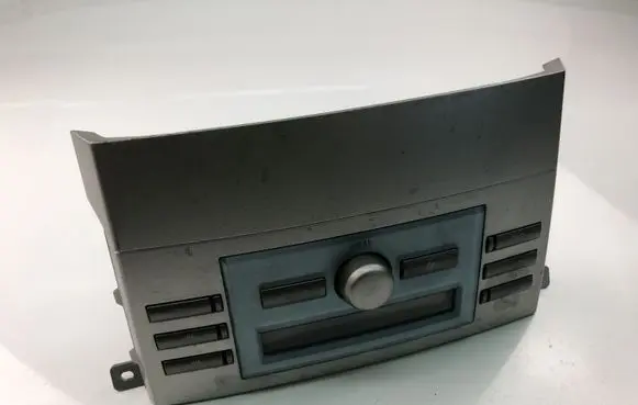Toyota Corolla E120 E130 Climate control unit 559020F010B