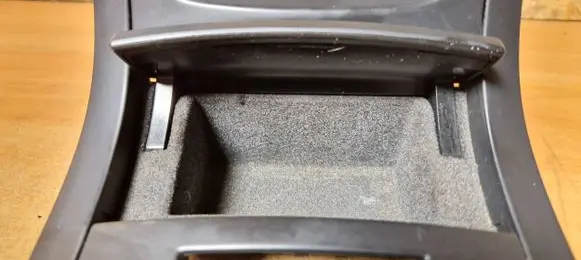 Citroen C6 Car ashtray 9651413477 A1000249