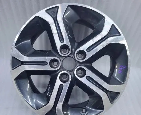 Suzuki SX4 R17 alloy rim 