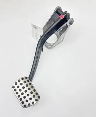 Mercedes-Benz ML W164 Brake pedal A1642900601