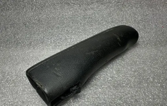 Audi A6 S6 C5 4B Hand brake release handle 