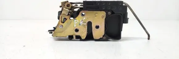 Chevrolet Tacuma Front door lock