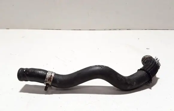 Suzuki Grand Vitara II Engine coolant pipe/hose