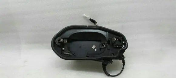 Rear door exterior handle/bracket