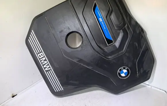 BMW 5 G30 G31 Engine cover (trim) 8676204 19183210 BBP931001