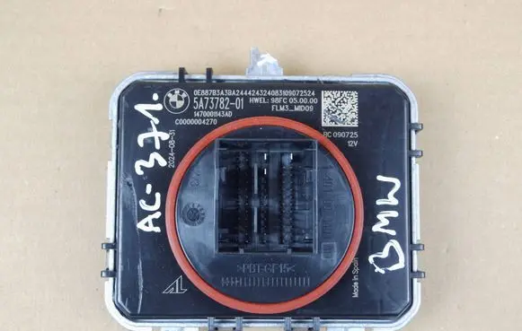 BMW 7 G70 LED ballast control module 5A73782