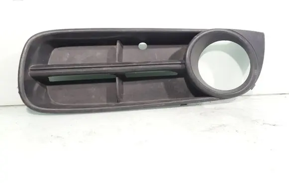 Skoda Roomster (5J) Front fog light trim/grill 5J0853665