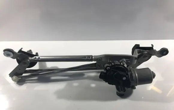 Subaru Forester SK Front wiper linkage and motor 86511SJ010 1593008770