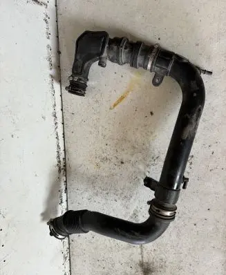 Ford Transit Courier Intercooler hose/pipe