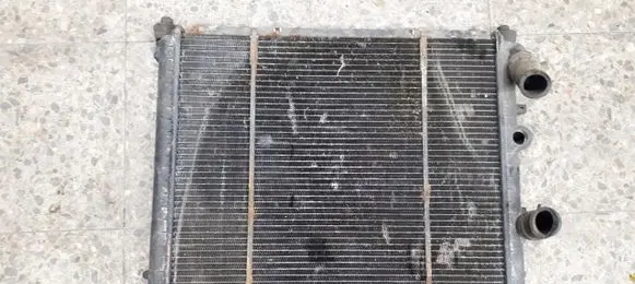 Renault Kangoo I Coolant radiator 7700301171
