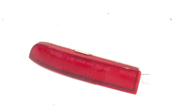Toyota Avensis T270 Rear bumper light 