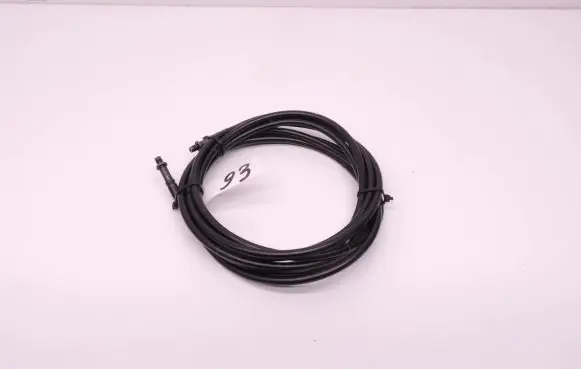 Volvo C70 Convertible roof line/pipe/hose 