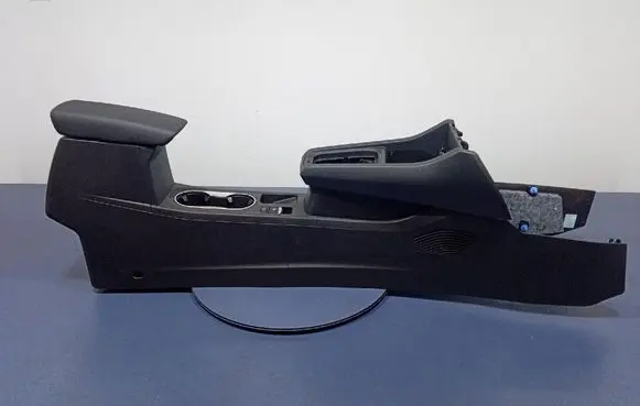 Renault Captur Center console 