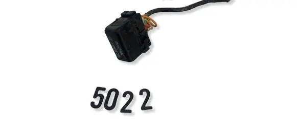 Renault Scenic III - Grand scenic III Other relay 8200222933B