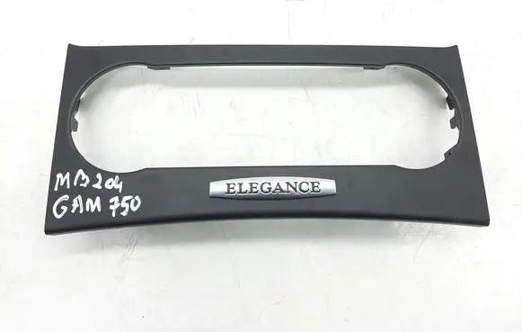 Mercedes-Benz C W204 Dashboard glove box trim A2046803508