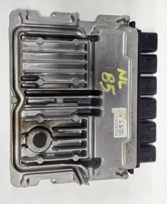 BMW 3 E36 Engine control unit/module ECU 8472382