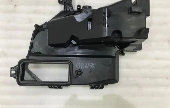 Audi A6 S6 C6 4F Other engine bay part 4F1907355A