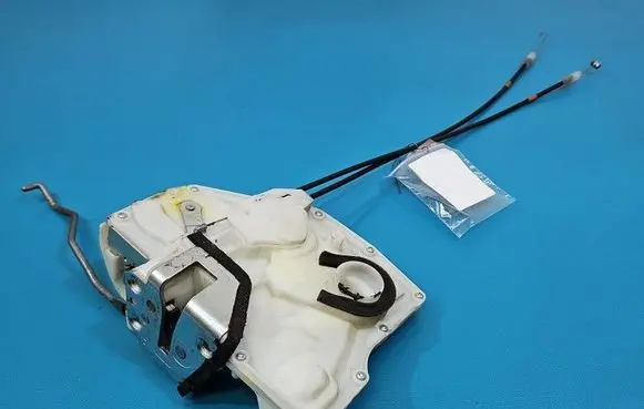 Suzuki SX4 Front door lock IMPRK1569829
