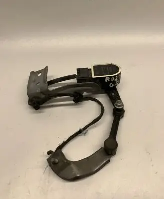 Rear air suspension level height sensor