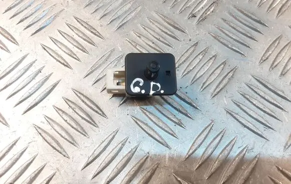 Mercedes-Benz E W211 Rear door sensor 2028209410