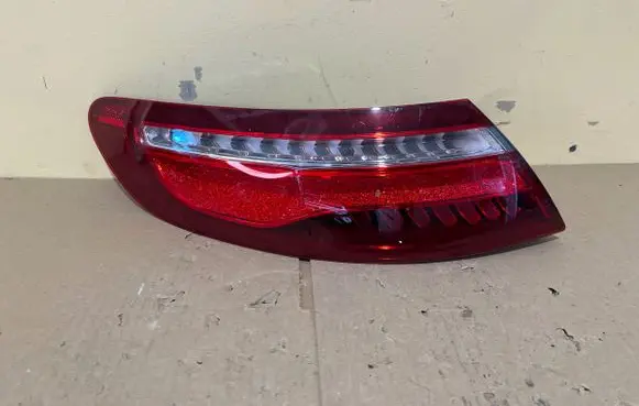 Mercedes-Benz E W238 Rear/tail lights A2389061201 YAP2487116