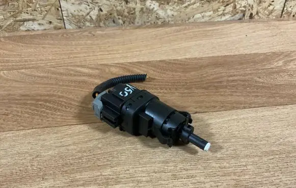 Volvo V50 Brake pedal sensor switch 