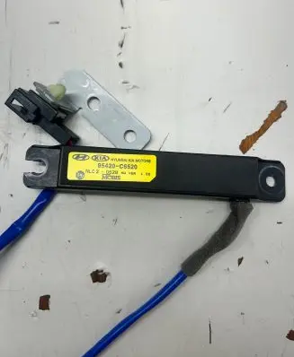 Interior comfort aerial antenna