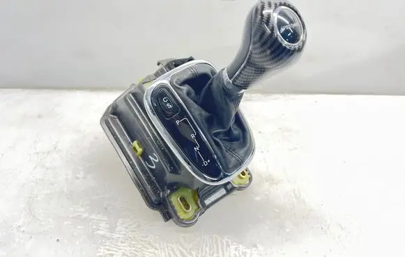 Mercedes-Benz CLK A209 C209 Gear shifter/selector A2032678524