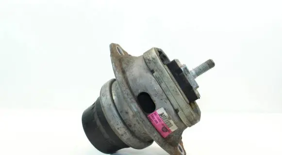 Land Rover Range Rover Sport L320 Engine mount bracket KKB500602