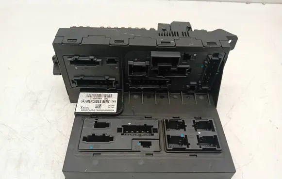 Mercedes-Benz E W211 SAM control unit A2115453901