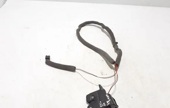 Renault Kangoo III Front door lock 805024403R