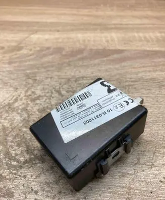 Toyota Auris E180 Door control unit/module 8974102210 10R0311005