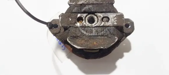 Audi A6 S6 C5 4B Engine mount bracket