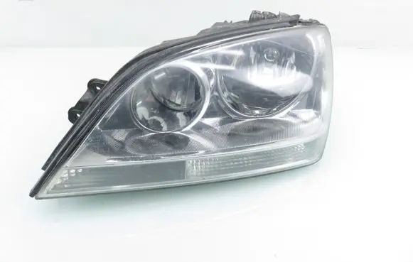 KIA Sorento Headlight/headlamp 