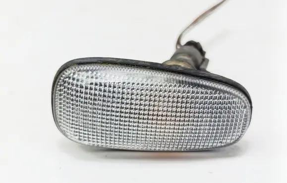 Opel Zafira A Front fender indicator light 