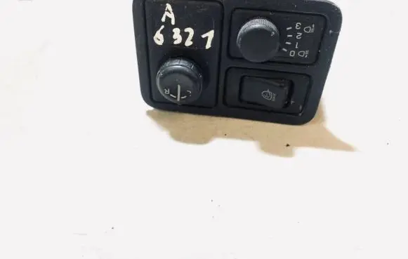Nissan Almera N16 Headlight level height control switch 031105
