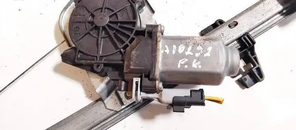 Citroen C3 Front door window regulator motor 400971d
