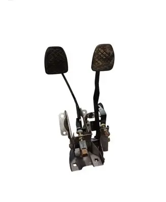 Subaru Impreza II Pedal assembly 
