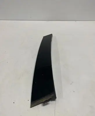 Mercedes-Benz E W211 Rear side glass trim 