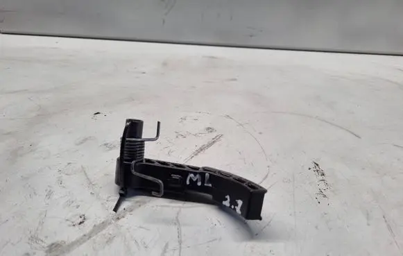 Mercedes-Benz Vito Viano W638 Slide rail for timing chain 1111800071