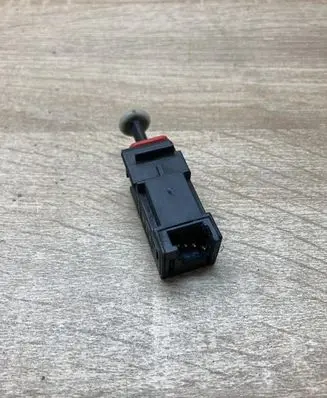 Opel Astra H Brake pedal sensor switch 55701395