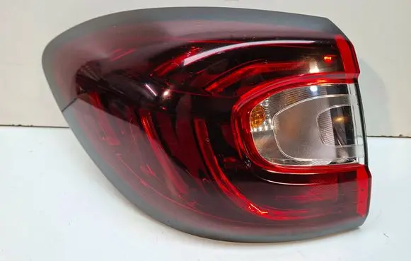 Renault Captur Rear/tail lights S27639710