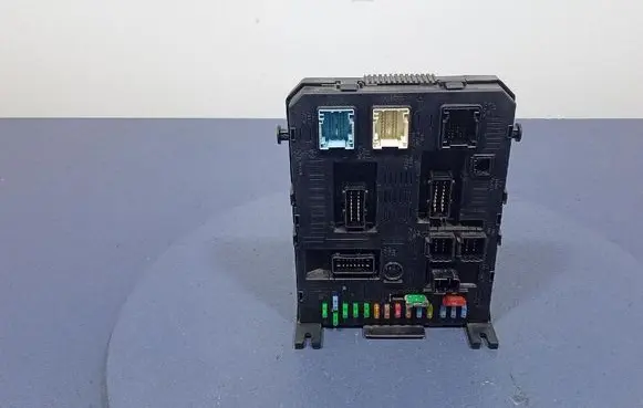 Citroen C4 I Fuse box set 