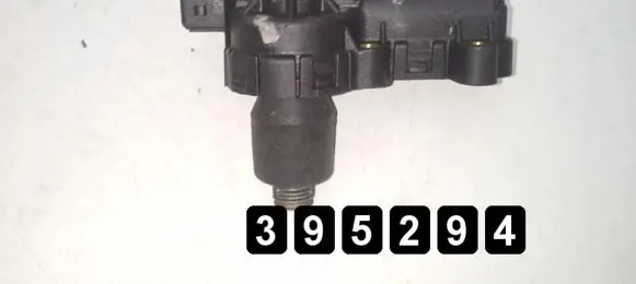 Audi A4 S4 B5 8D Throttle body valve 