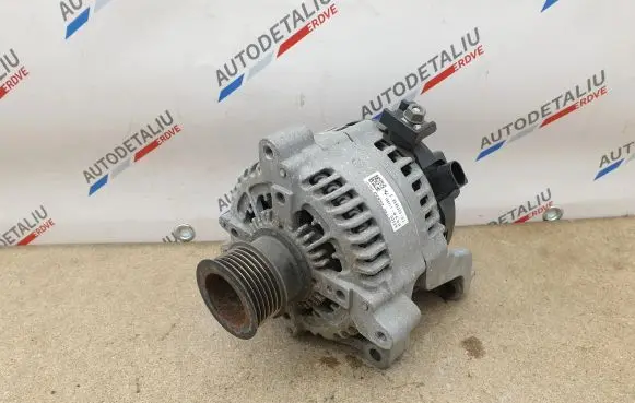 BMW 2 F46 Generator/alternator 8645325