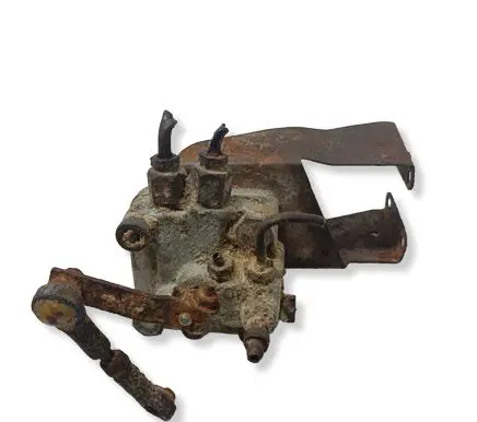 Mercedes-Benz W123 Brake power pressure regulator 