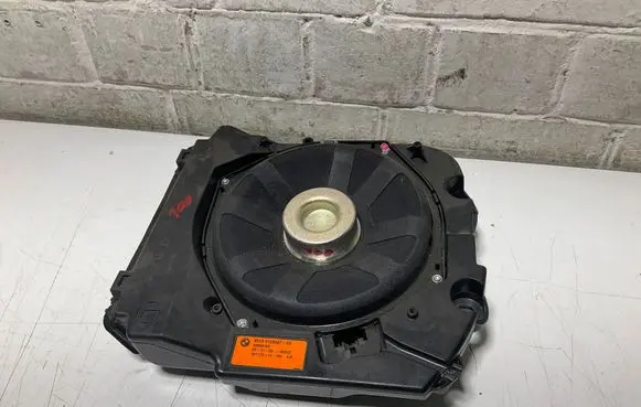 BMW 5 F10 F11 Subwoofer speaker 9169687 48008103 20117311
