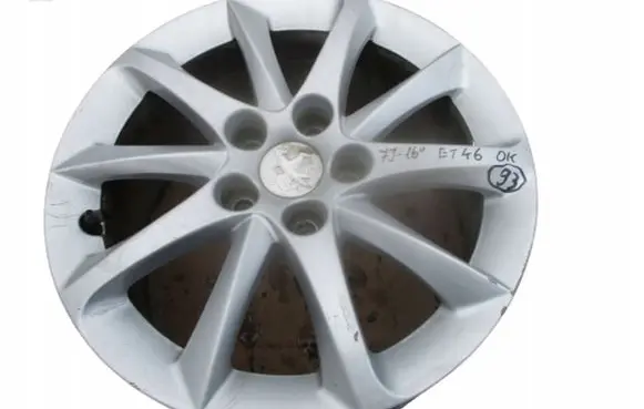 R16 alloy rim
