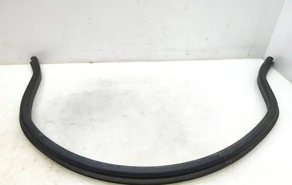 Audi A3 S3 8V Engine compartment rubber 8V0823723